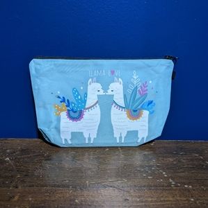 Cosmetic bag llama design